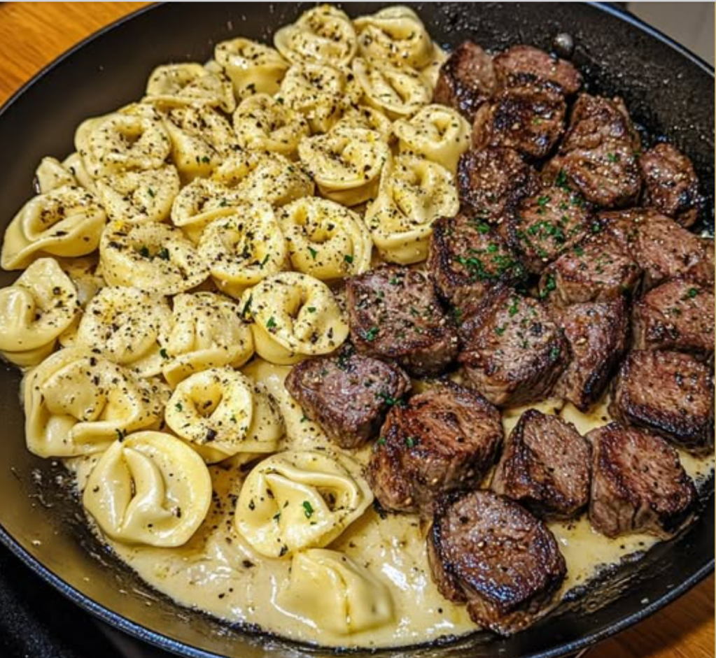 Garlic Steak & Cheese-Filled Tortellini&nbsp;Skillet*